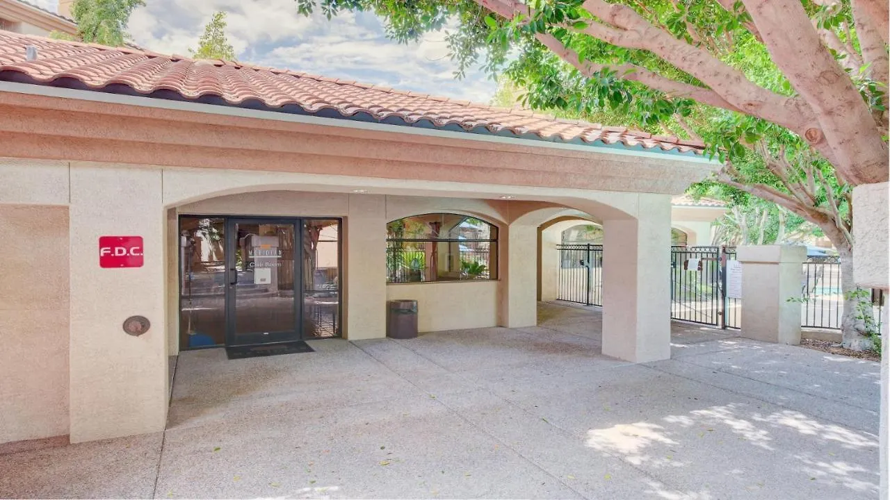 Excellent Location,Relax In The Heart Of The City!! By Kivoya Phoenix